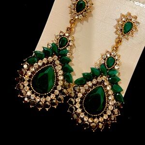 Vintage Earrings emerald color